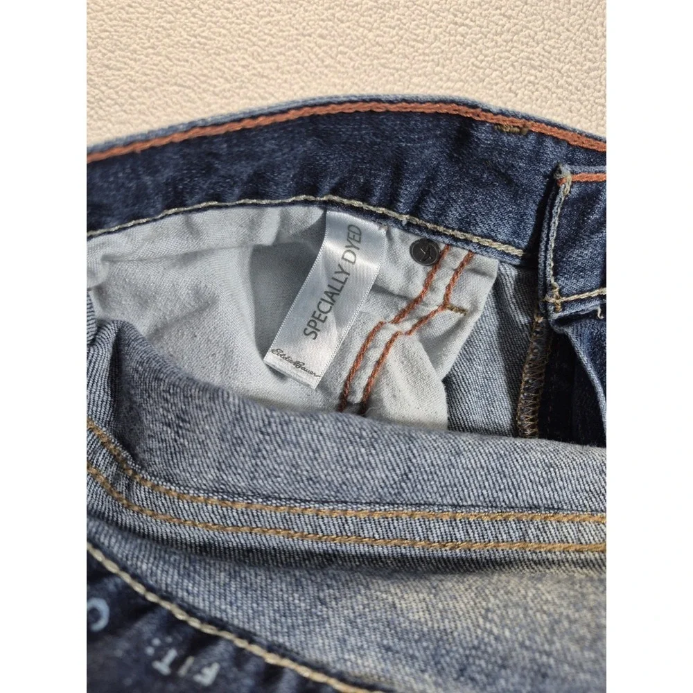 Eddie Bauer Men's Blue Jeans Size 34x32 Straight Leg Denim Pants Specially Dyed